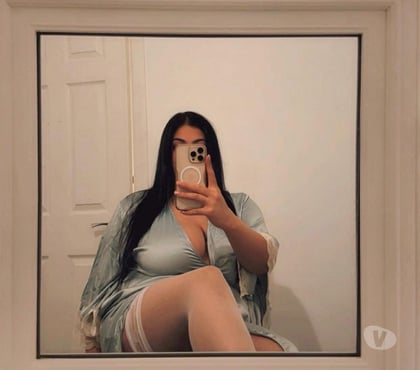Photos for Sexy Pakistani queen