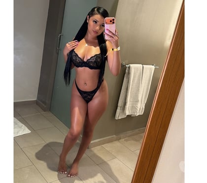  Escorts Manchester City Centre Manchester - Photos for SUMMER GIRL PERFECT COMPANY