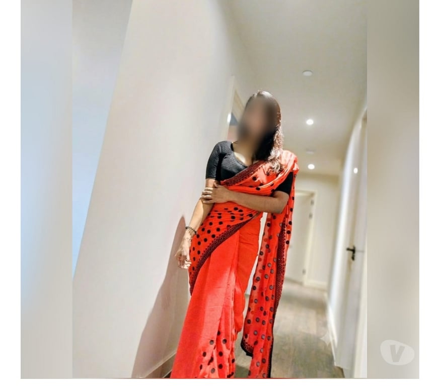 Escorts East London Canary Wharf - DLR Station - East London - Photos for KANMANI BANGALORE TAMIL INDIAN GIRL 👧 💋