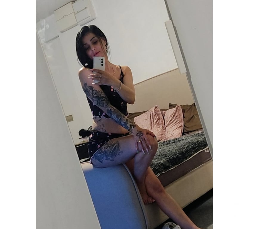 Escorts Essex Thurrock - Essex - Photos for Hi I'm Cristina 24 of 24
