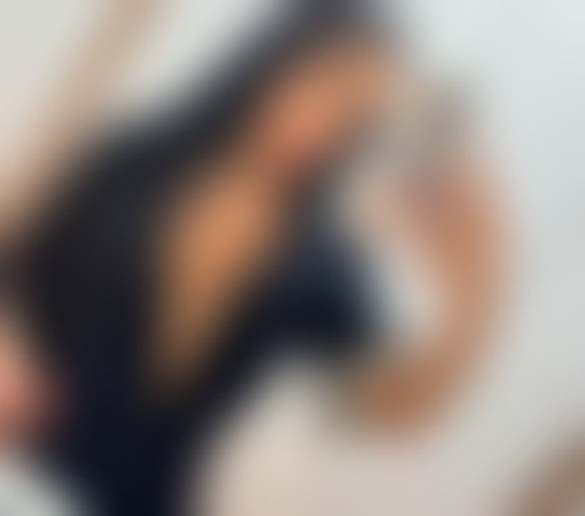 Escort Dartford Town Centre Dartford - Photos for Suzy Latina party girl