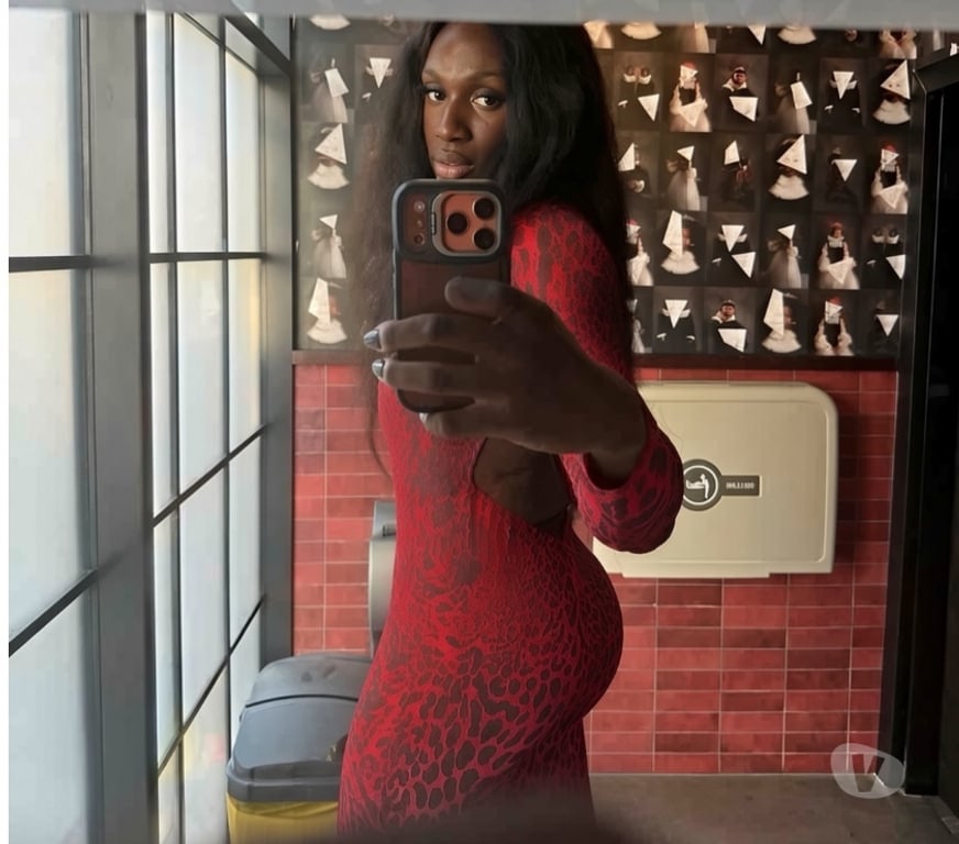  Gay massage West London West Kensington - West London - Photos for Ebony CD Femboy Kayla XXL