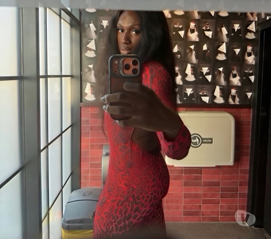  Gay massage East London Westferry - East London - Photos for Ebony CD Femboy Kayla XXL