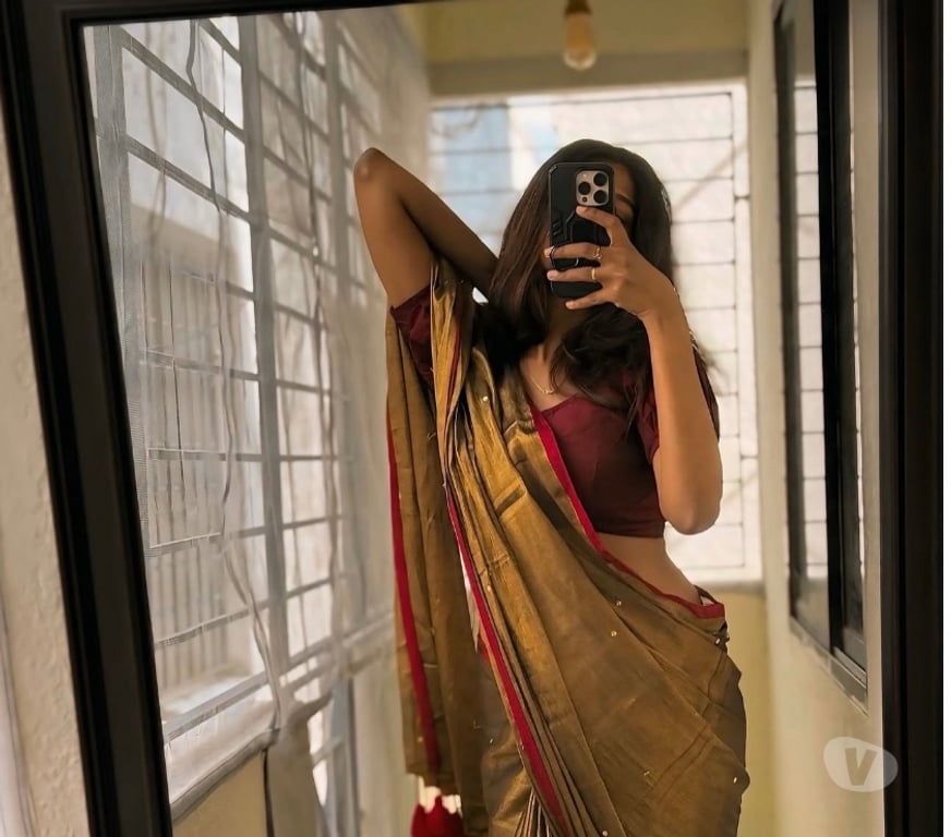 Escorts West Midlands Coventry - Photos for NAVYA😘 Indian Tamil Girl in Town