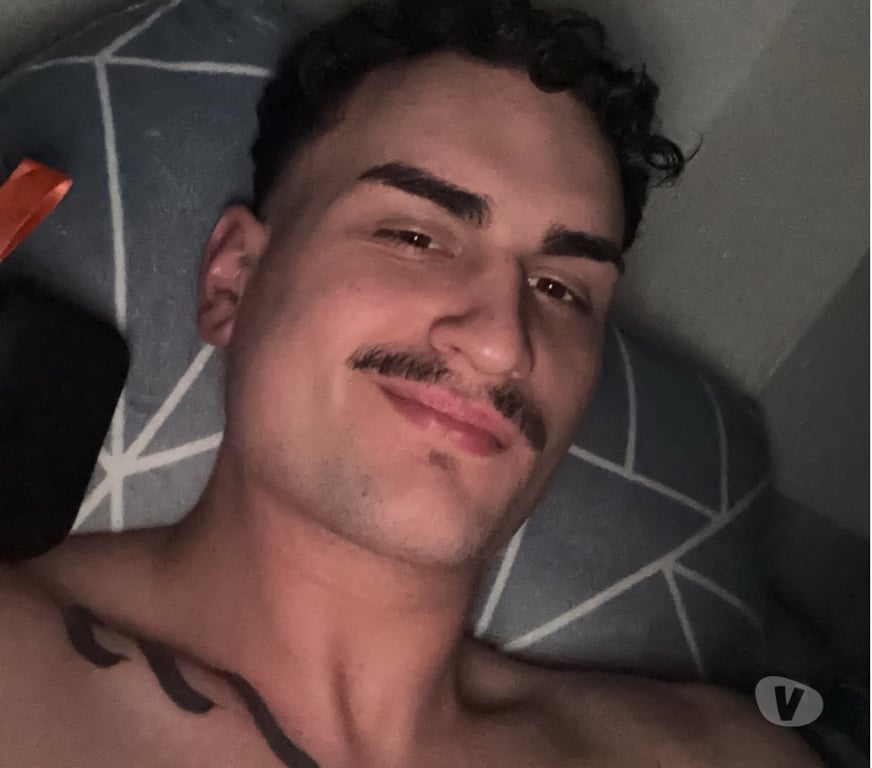  Gay massage East Sussex Brighton - Photos for Handsome European | Discreet and Relaxed