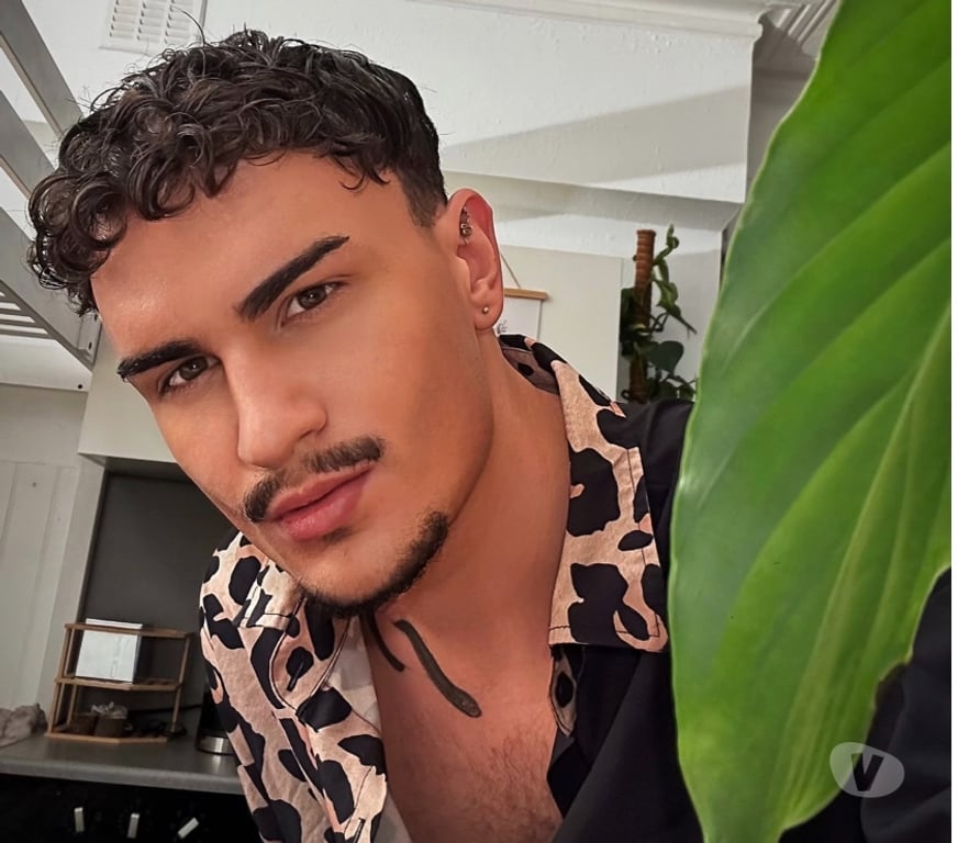  Gay massage East Sussex Brighton - Photos for Handsome European | Discreet and Relaxed
