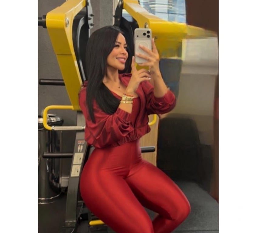 Escorts West Yorkshire Leeds - Photos for MiA🫦COLOMBIAN!!🔥🍑