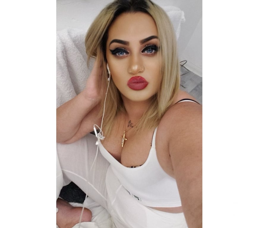 Trans Escorts Newry, Mourne and Down Newry - Newry, Mourne and Down - Photos for HOT MIA, ALWAYS EXCITED 😈 LONG SESSION