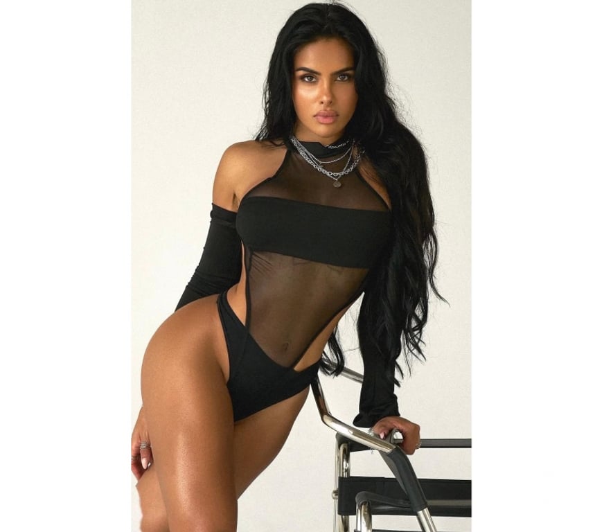 Escorts North West London Rayners Lane - North West London - Photos for MANU BRAZILIAN BRUNETTE 🇧🇷🥰