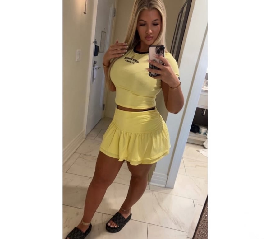 Escorts Bedfordshire Central Bedfordshire - Photos for 💙꧁BIG☆BOOBS꧂💙JUST OUTCALL😍♥️