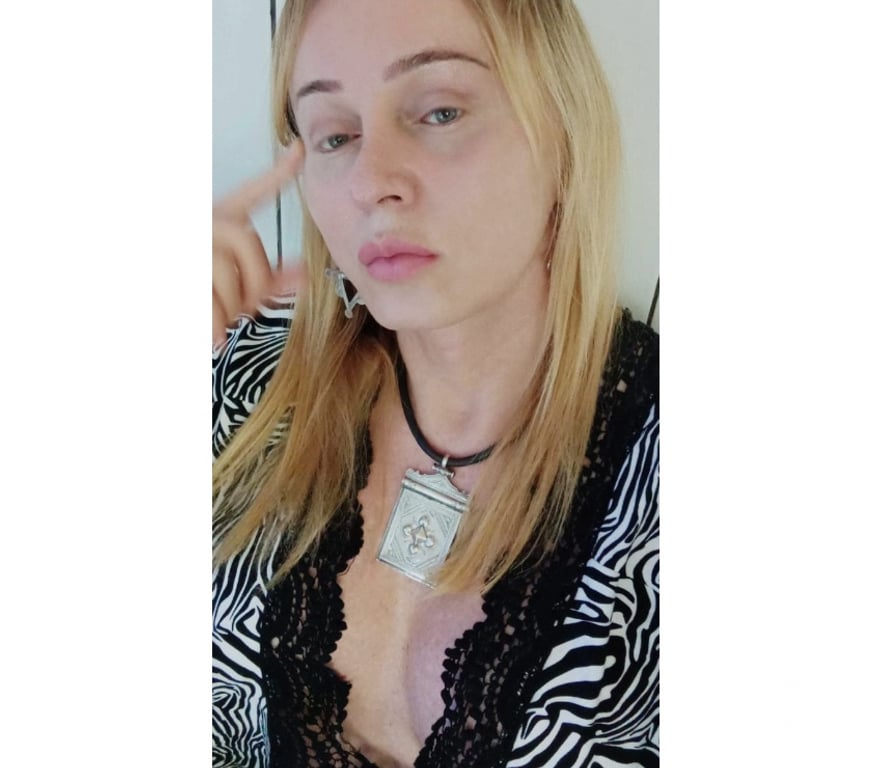 Trans Escorts East London Havering - Photos for TS MILF Fitness party hot Massage Dominatrix Kiss best owo