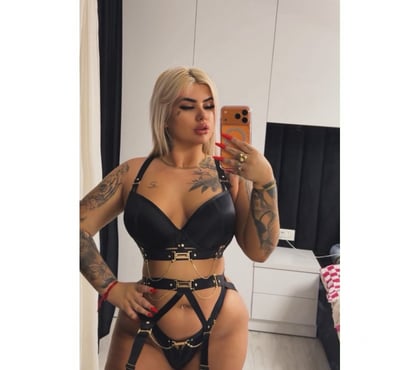  Escorts & Erotic Massage Pontefract Wakefield - Photos for Sabrina 🩷100%REAL🍑BIG ASS✨PARTY GIRL🥂💋