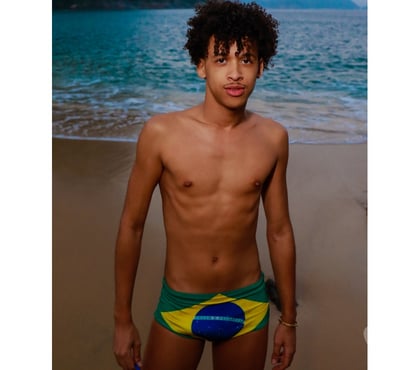 Photos for RODRIGO 🇧🇷party Brazilian always Ready for Action