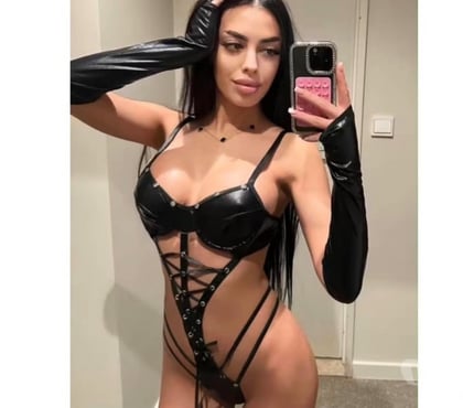  Escorts Norwich City Centre Norwich - Photos for Karina🔞Party Girl 🥂🎉Incall& Outcall♥️