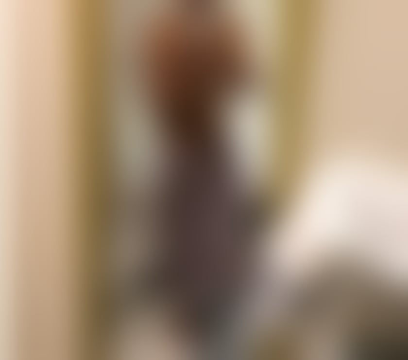 Hy guys I am in your area London male escort available
