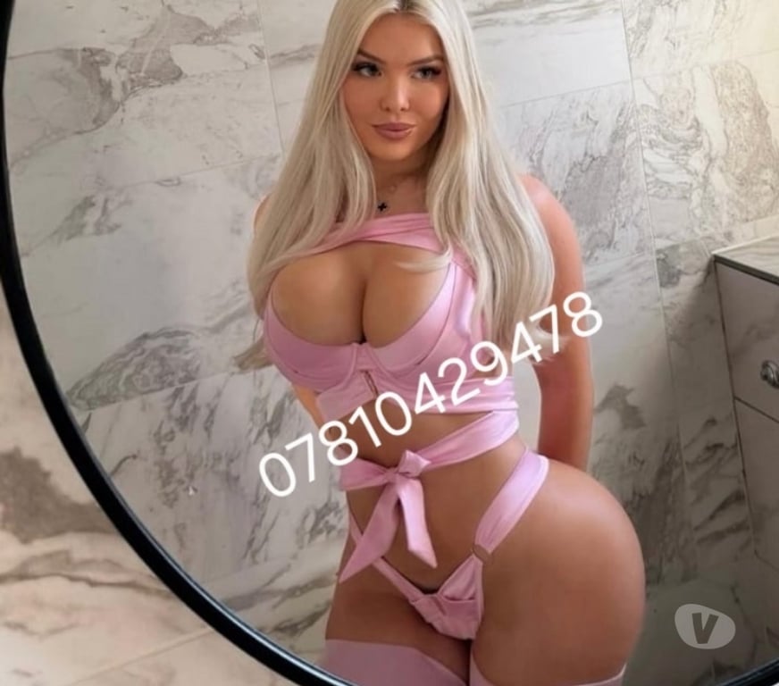 Escorts Greater Manchester Oldham - Photos for Amyra New in Town No rush