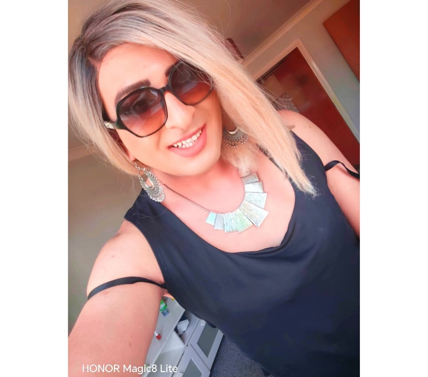 Escorts Halton Runcorn - Halton - Photos for SUZY LADYBOY FIRST TIMERS AND CURIOUS IN &OUTCALL