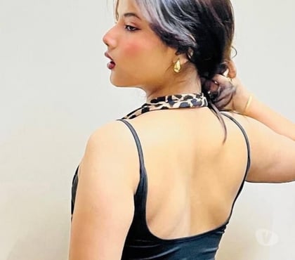 Escort Aldgate Central London - Photos for Warmhearted Indian Lady for Companionship.