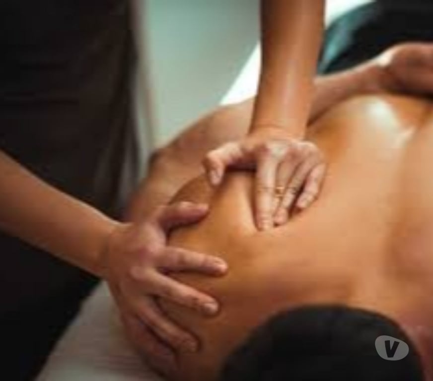 Full body massage East London Aldgate East Station - East London - Photos for Great Massage Professional service Ultimate Relaxing Body
