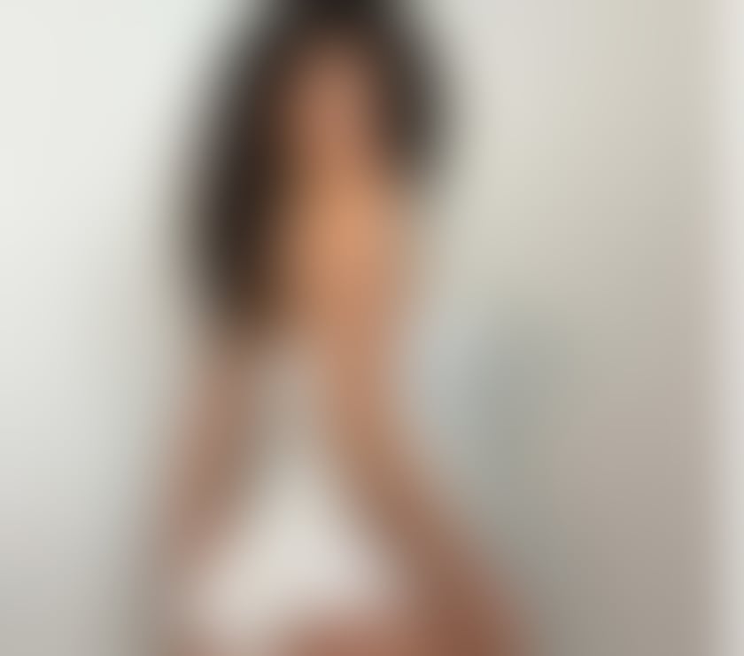 Escorts West Sussex Crawley - Photos for ♣️BRUNETTE🌼 NEW IN TOWN♣️ HOT