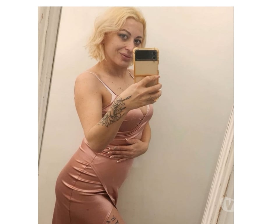 Escorts North West London Colindale - North West London - Photos for 🩷🩷Sweet Mia🩷🩷