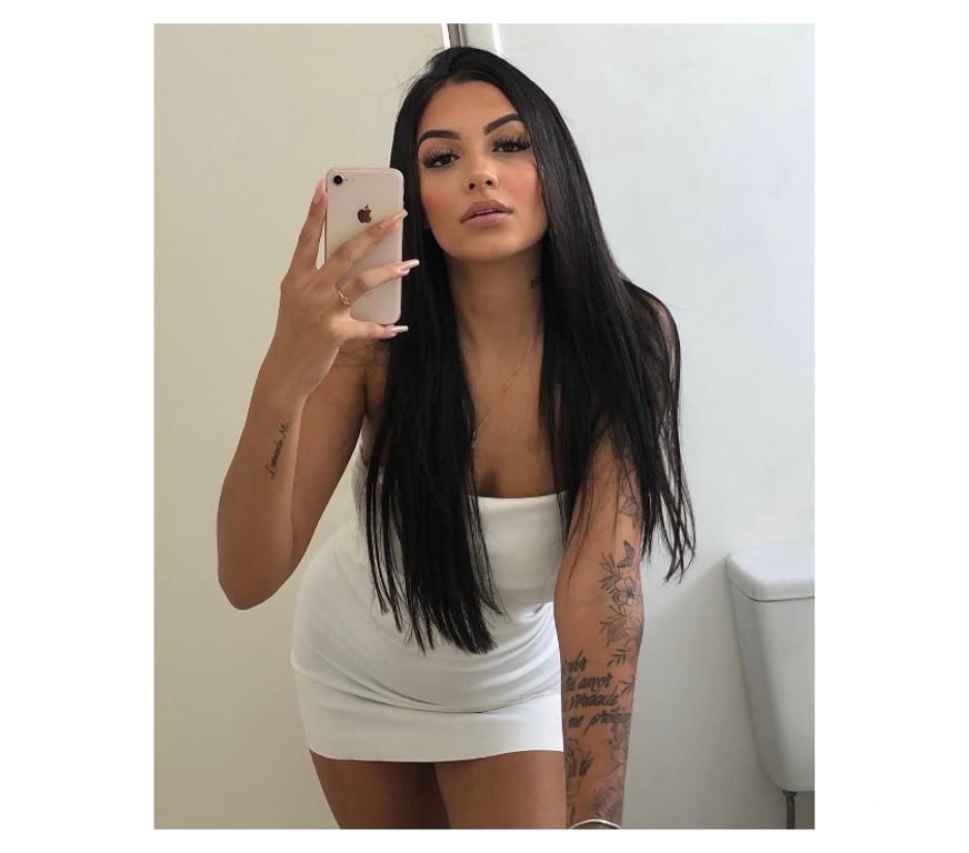 Escorts South West London Tooting - South West London - Photos for BRUNETTE LATINA🍓LOVE PARTY🍾BEST SERVICE IN TOWN