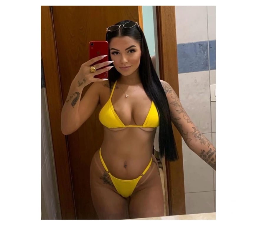 Escorts South West London Tooting - South West London - Photos for BRUNETTE LATINA🍓LOVE PARTY🍾BEST SERVICE IN TOWN