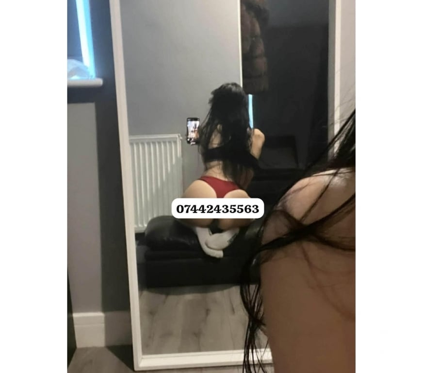 Escorts York York City Centre - York - Photos for New in town Andreea x party outcall 😍