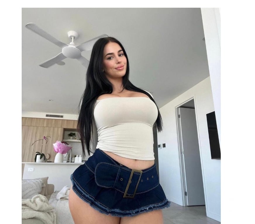 Escorts South West London Tooting Broadway Station - South West London - Photos for Bruna new girl in town📲🍭😈🇧🇷