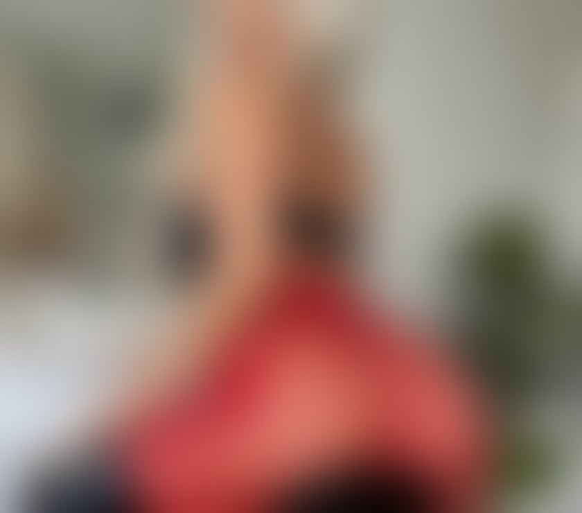 Sexy new in town Latino Sofia blonde party 🔥🥂