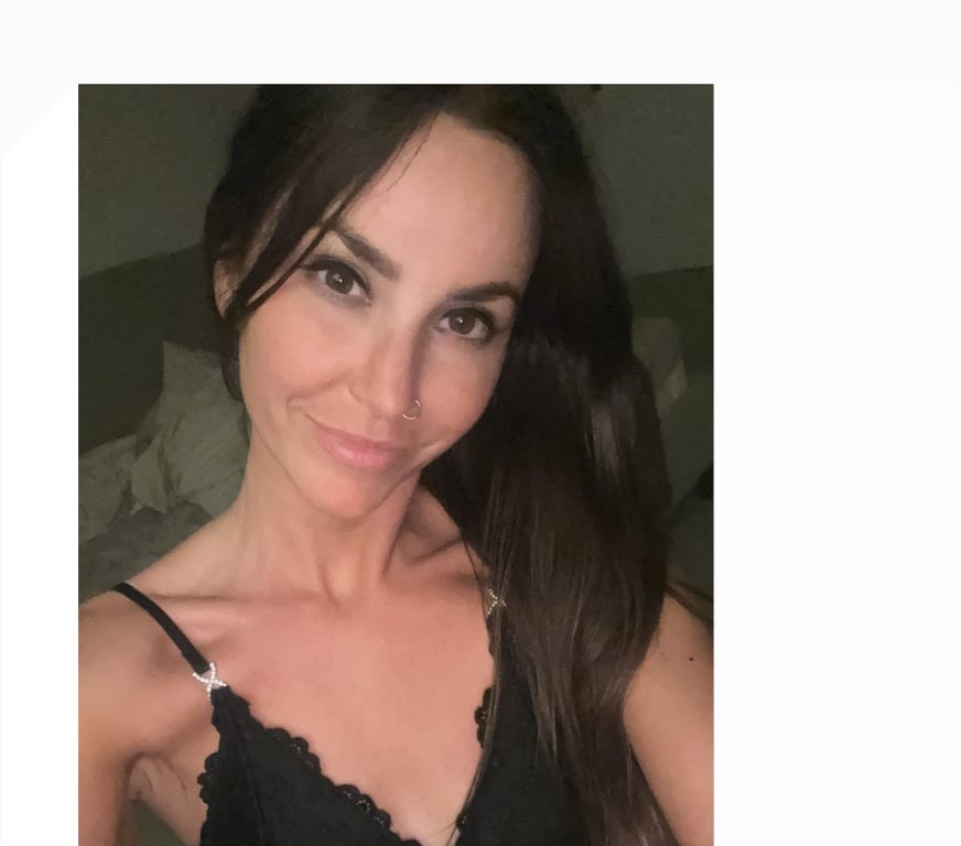 Escorts Hampshire Eastleigh - Photos for Posh totty Milf at your service