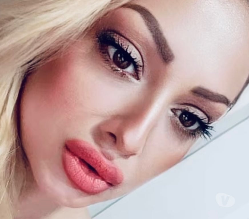 Escorts Bedfordshire Luton - Photos for Sexy Blonde Bulgarian