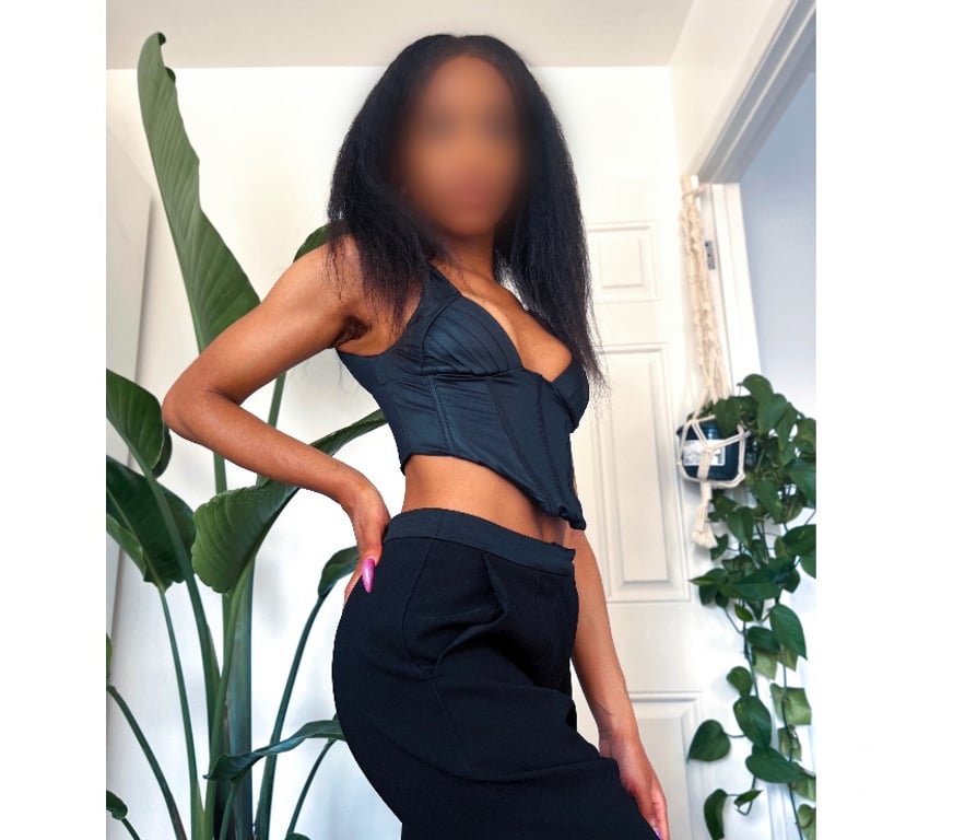 Escorts Edinburgh Edinburgh - Edinburgh - Photos for EDINBURGH +GLASGOW TOUR | Exclusive Hairy Caribbean Goddess