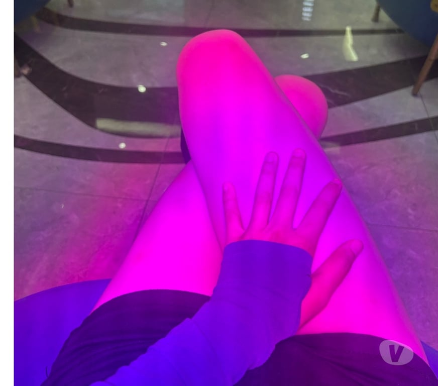 Escorts West London Acton - West London - Photos for Cute & Charming Asian