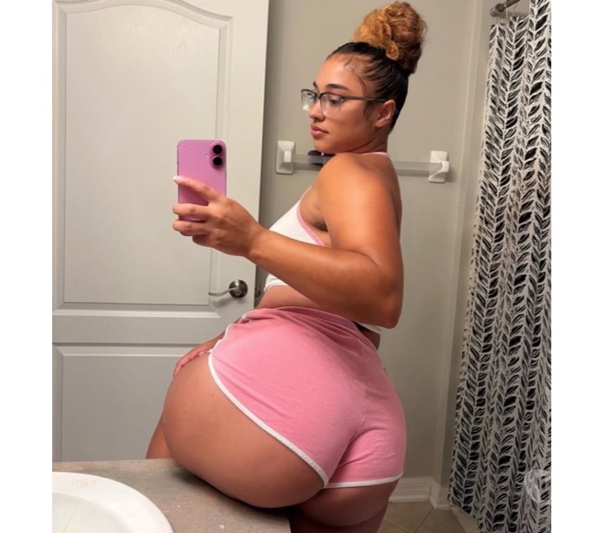 Escorts South West London Streatham - South West London - Photos for IZA 🍑 🔥💦GINGER GFE — PARTY GIRLS