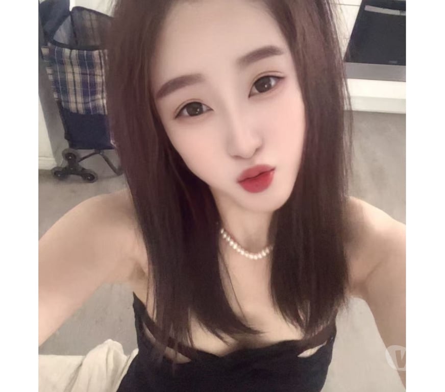 Escorts Hertfordshire East Hertfordshire - Photos for TWO ELEGANT AND SEXY LADIES💋 READY FOR YOU❤️