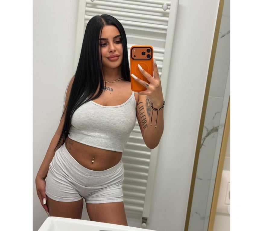 Escorts South West London Merton - Photos for ALEXIA NEW IN TOWN💯OWO INCLUDED💯PARTY