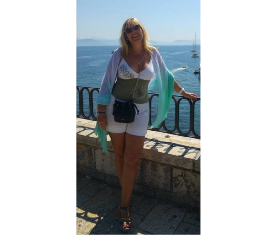 Escorts Barnet Edgware - Barnet - Photos for Miss Maggie Turner