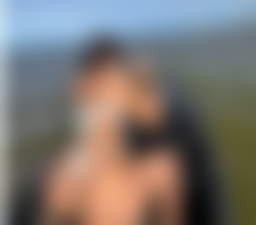 Escorts South East London Deptford - South East London - Photos for CHARMING AND CALM, READY TO WELCOME YOU 💋