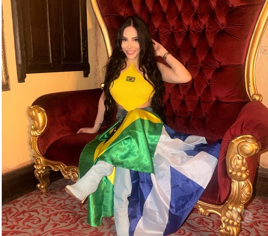 Escorts Falkirk Falkirk Town Centre - Falkirk - Photos for Júlia Brazilian Girl