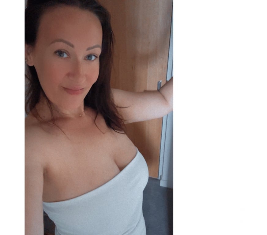 Escorts Brent Kenton - Harrow - Photos for Massage with Bellinda 🥰