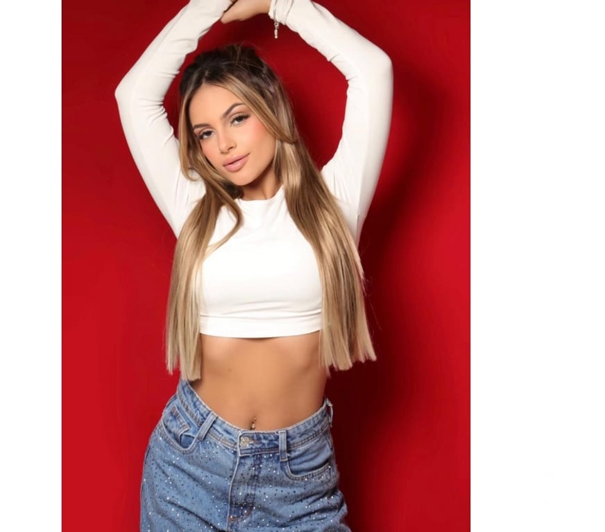 Escorts West London Hillingdon - Photos for 🫦🍒ZOE FIRST TINE IN TOWN REAL PIC 🇧🇷