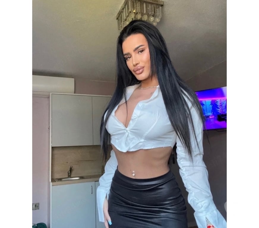 Escorts Hampshire Basingstoke and Deane - Photos for ♥️REBECCA♥️New & reall 🥰NO RUSH😘OUTCALL💋