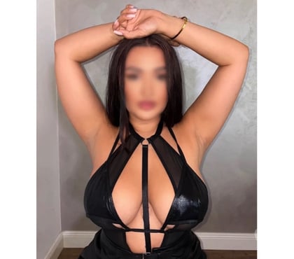  Escorts Hull City Centre Hull - Photos for 💕💕Lara❤️❤️CALL ME!!☎️NEW 💕👠