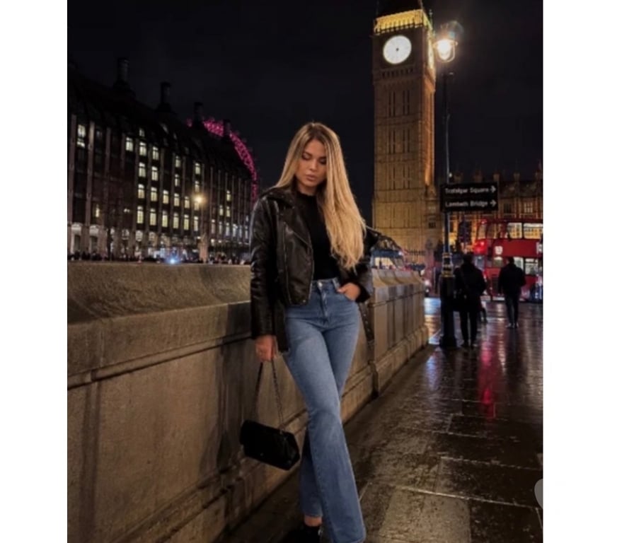 Escorts Reading Reading Town Centre - Reading - Photos for 🦋 PETITE SOUTH AMERICAN🩵GENUINE 💎 BIG BUM💘