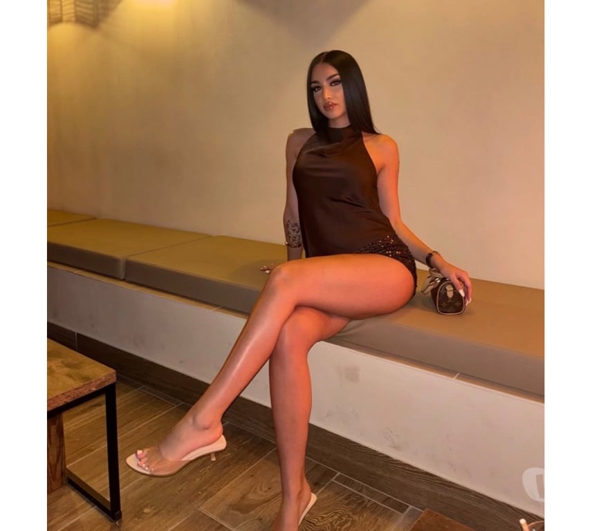 Escorts North London Upper Edmonton - North London - Photos for SEDUCTIVE, CHARMING AND IRRESISTIBLE BRUNETTE🔥