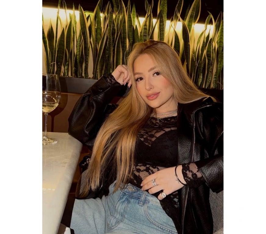 Escorts North London Ponders End - North London - Photos for CHARMING AND FULL OF NATURAL BEAUTY 🌸💋❤️‍🔥