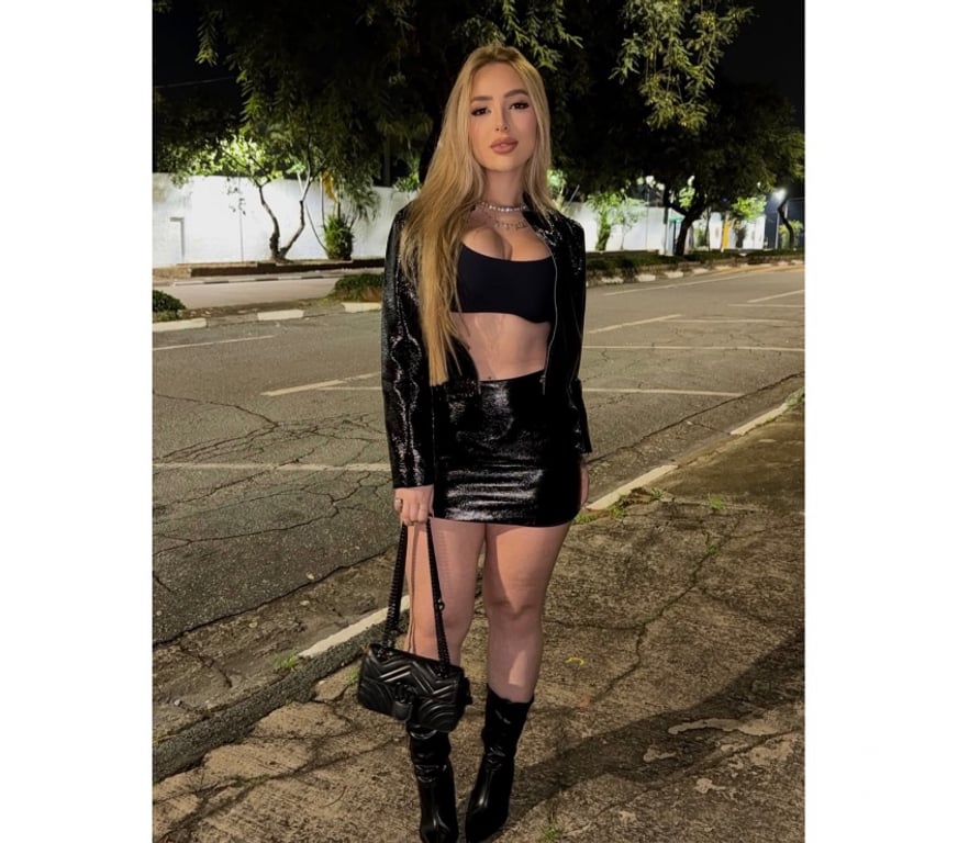Escorts North London Ponders End - North London - Photos for CHARMING AND FULL OF NATURAL BEAUTY 🌸💋❤️‍🔥