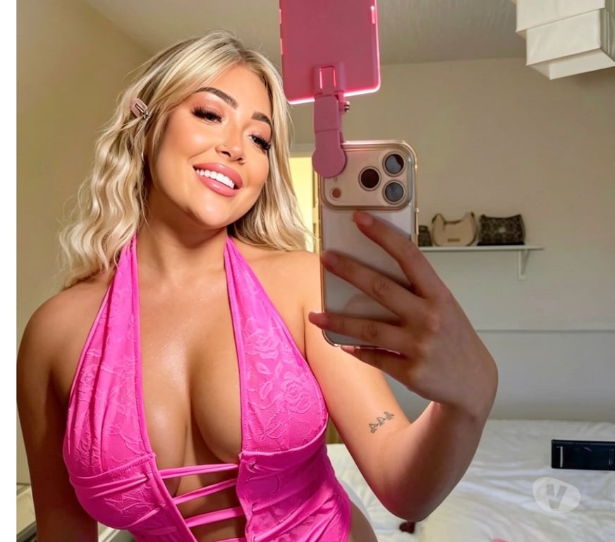 Escorts West Sussex Crawley - Photos for 🆂🆄🅿🅴🆁 🅷🅾🆃 🅿️🅰️®️🆃¥