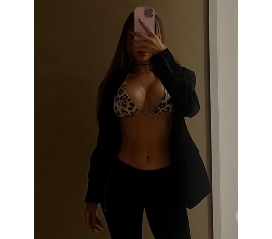 Escorts Dorset Bournemouth, Christchurch and Poole - Photos for Paloma 💎🇧🇷LUXURY Brazilian PARTYGIRL 🥂